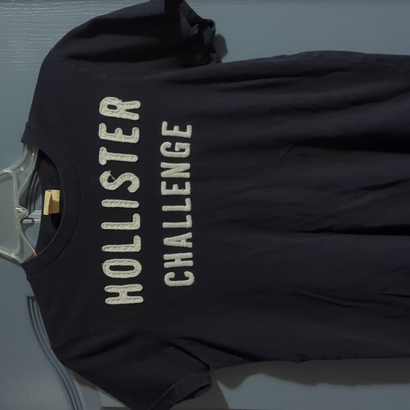 Hollister Other - Hollister t-shirt